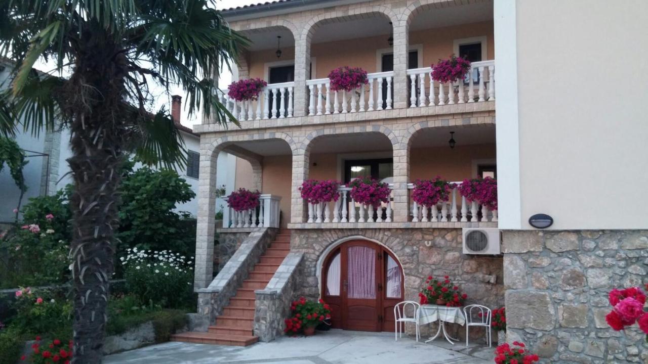 Apartment Samanic Малинска Экстерьер фото