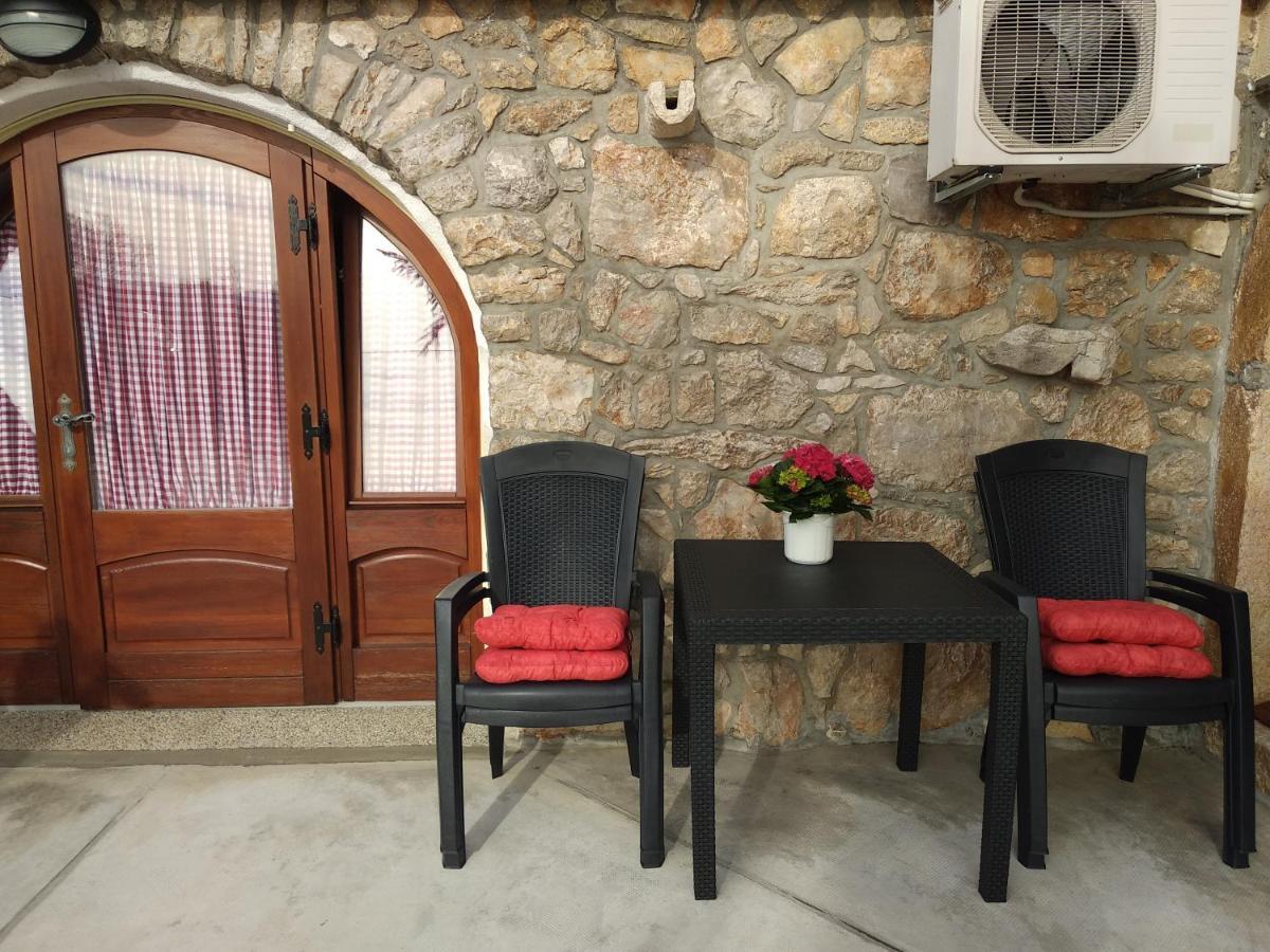 Apartment Samanic Малинска Экстерьер фото